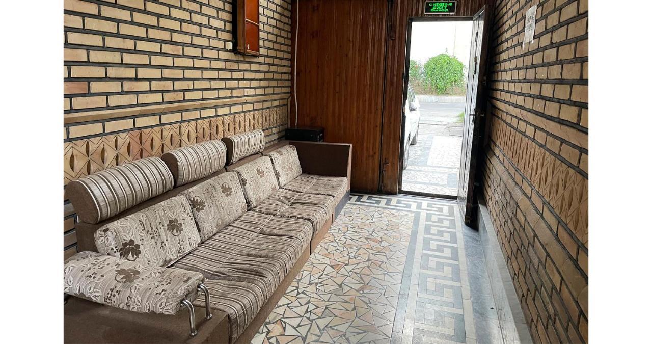 Old Inn Hostel Tashkent Exterior photo